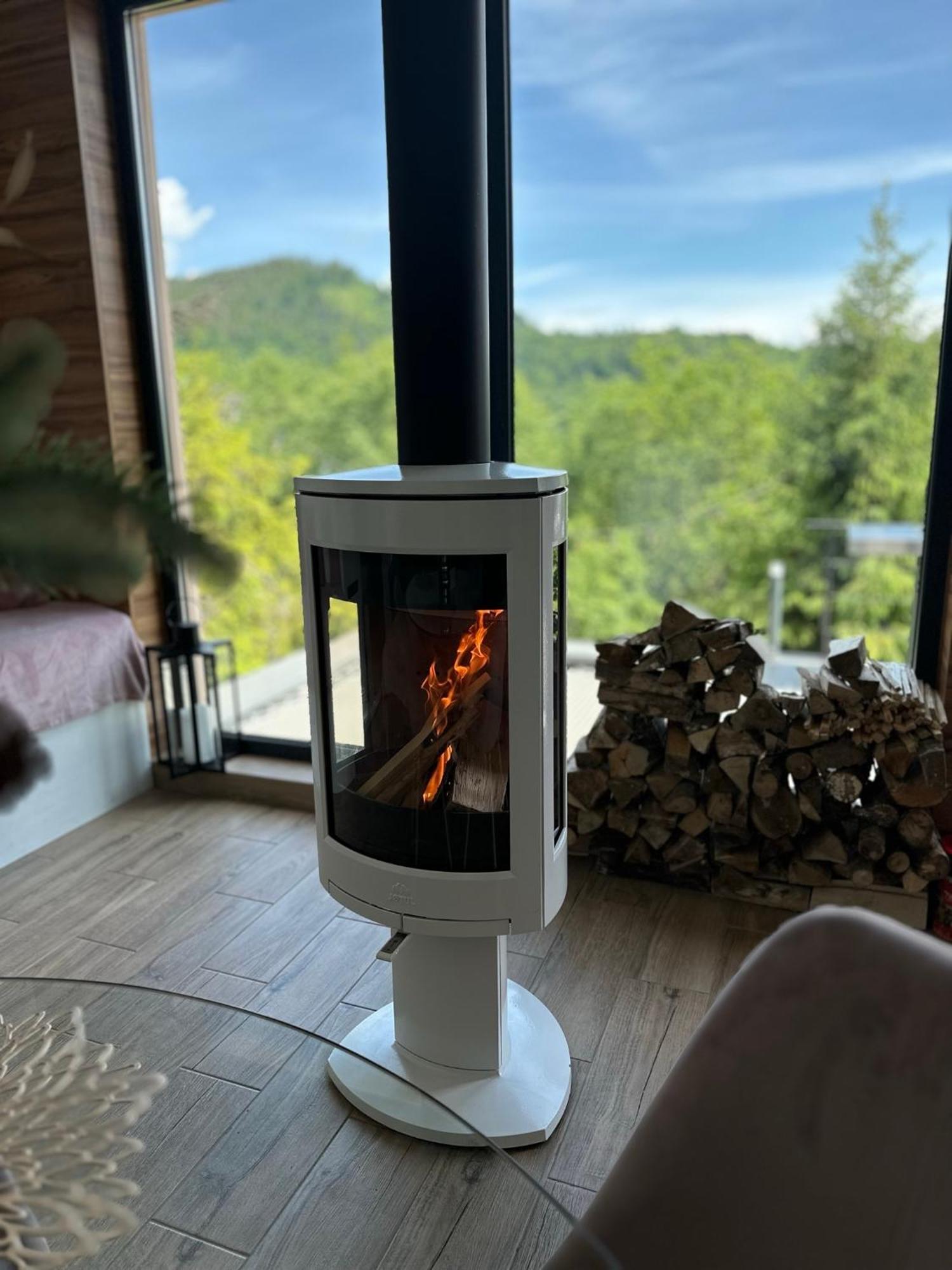 Chalet Forest Hub